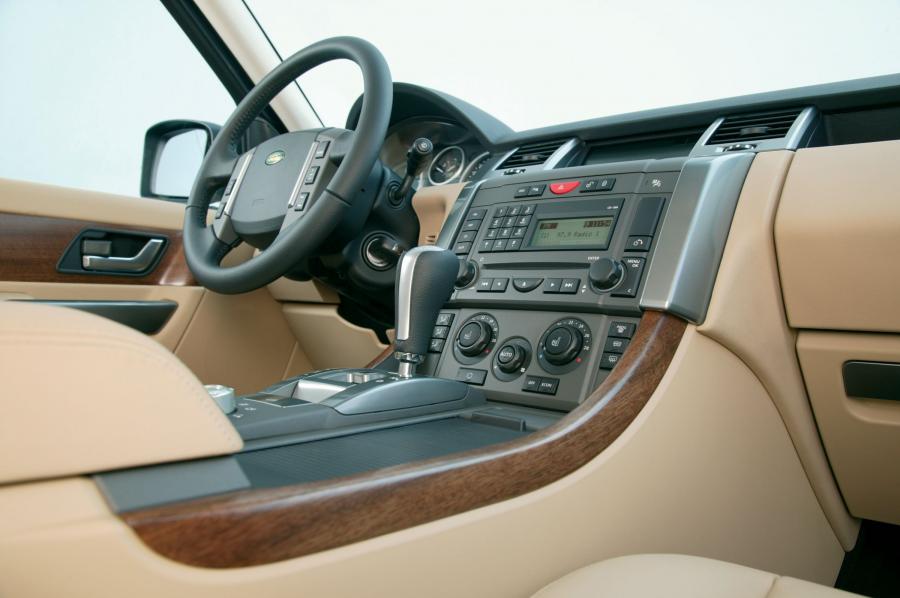  Land Rover Range Rover Sport 2005 года  (фото 29 из 115)
